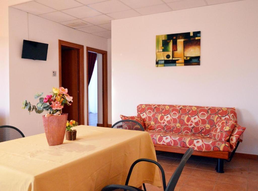 Desusino Residence & Hotel Butera Zewnętrze zdjęcie
