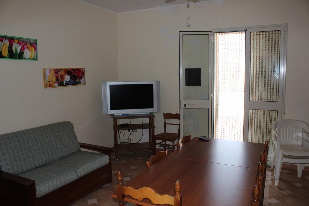 Desusino Residence & Hotel Butera Zewnętrze zdjęcie